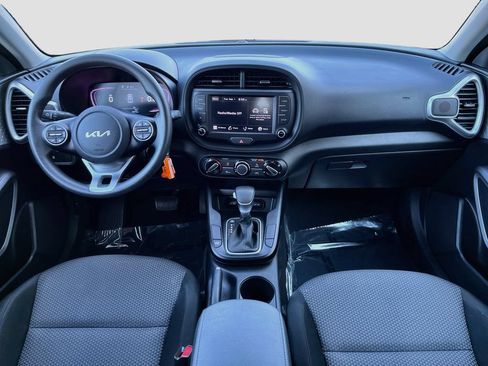Certified 2024 Kia Soul LX w/ Option Group 015 FWD image 27