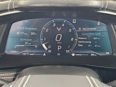 Used 2021 Chevrolet Corvette 3LT w/ Z51 Performance Package image 26