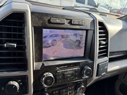 Used 2019 Ford F150 Lariat RWD image 15