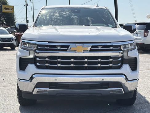 Used 2024 Chevrolet Silverado 1500 LTZ w/ LTZ Convenience Package II AWD/4WD image 28