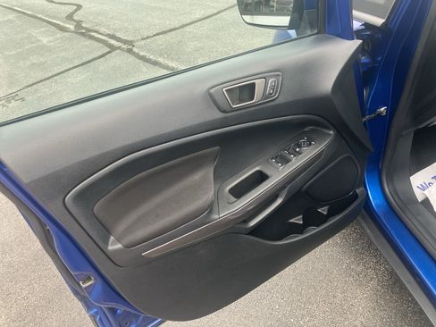 Used 2020 Ford EcoSport SE w/ SE Convenience Package FWD image 17