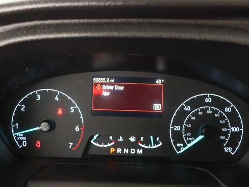 Used 2023 Ford Transit 350 XLT image 16