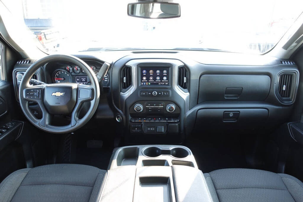 Used 2024 Chevrolet Silverado 2500 Custom w/ Custom Value Package AWD/4WD image 39