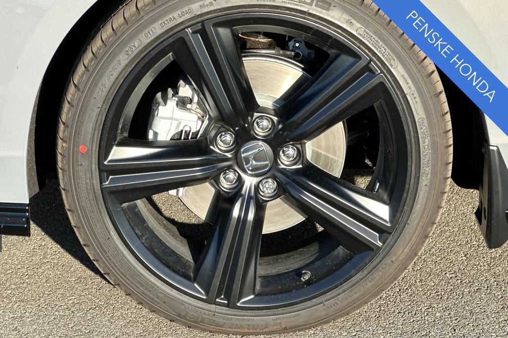 New 2026 Honda Accord Sport image 30