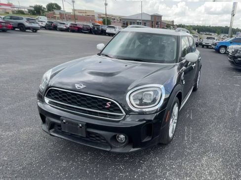 Used 2023 MINI Cooper Countryman S FWD image 4