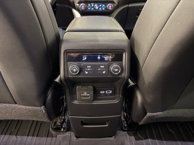Certified 2022 GMC Acadia AT4 w/ Technology Package AWD/4WD image 28