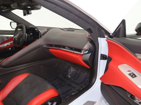Used 2023 Chevrolet Corvette Stingray Premium Conv w/ Z51 Performance Package RWD image 71
