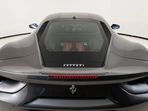 Certified 2018 Ferrari 488 GTB RWD image 27