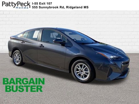 Used 2018 Toyota Prius Four image 1