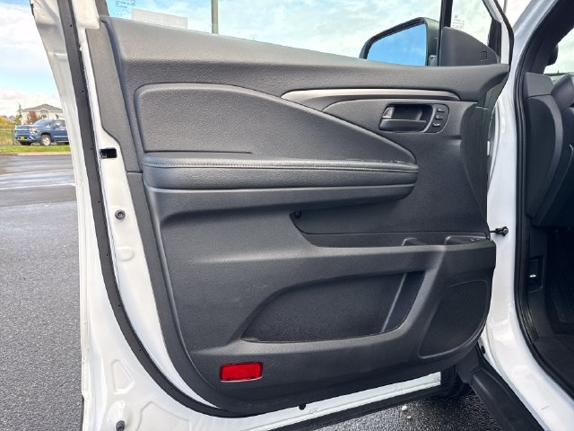 Used 2023 Honda Passport EX-L image 18