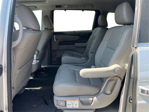 Used 2014 Honda Odyssey EX-L image 7