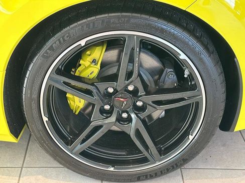Used 2021 Chevrolet Corvette Stingray Preferred Conv w/ Battery Protection Package RWD image 27
