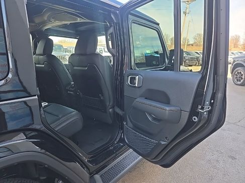 New 2026 Jeep Wrangler Unlimited Sahara AWD/4WD image 84