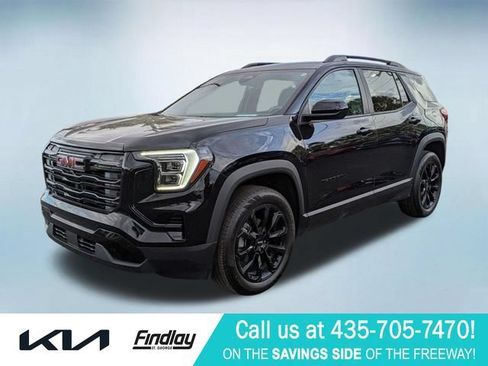 Used 2025 GMC Terrain Elevation w/ Elevation Premium Package AWD/4WD image 2