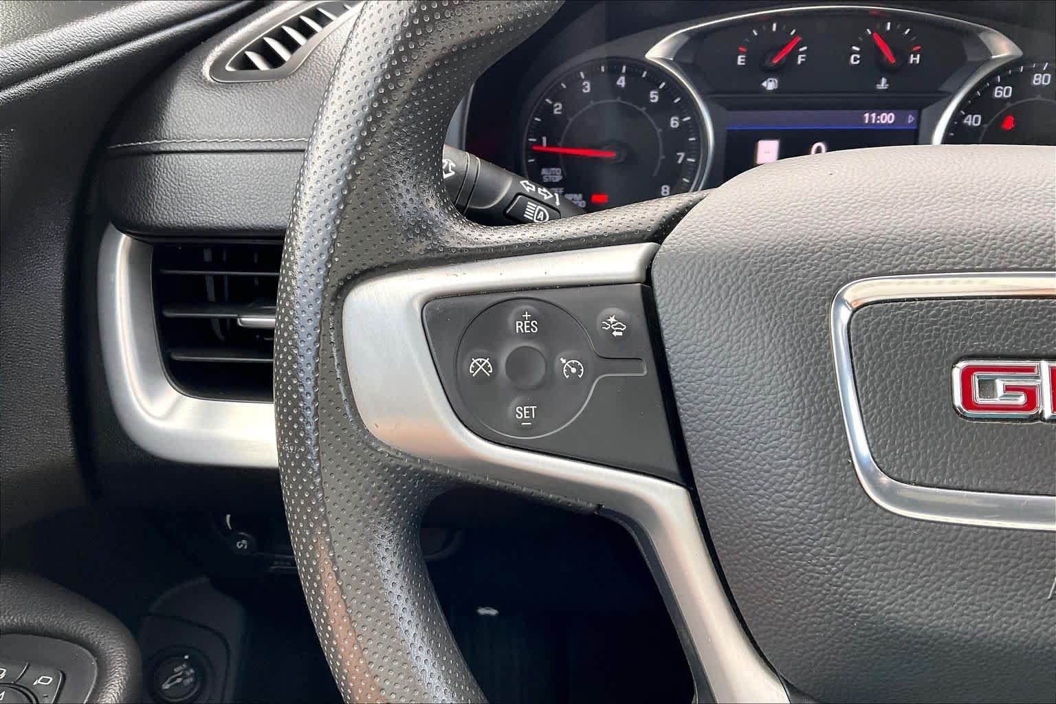 Used 2022 GMC Terrain SLE w/ Driver Convenience Package FWD image 22