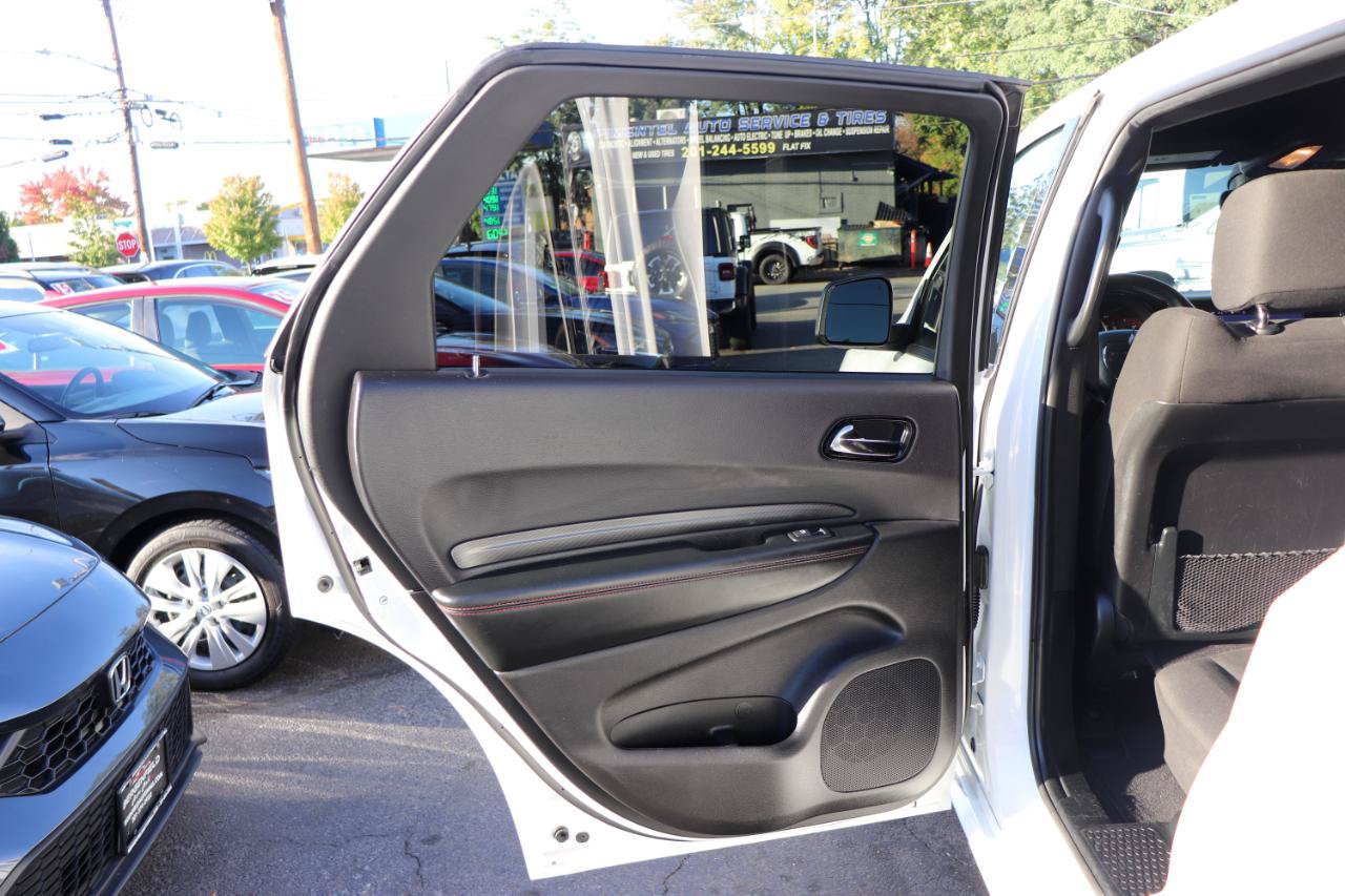 Used 2025 Dodge Durango GT AWD/4WD image 28