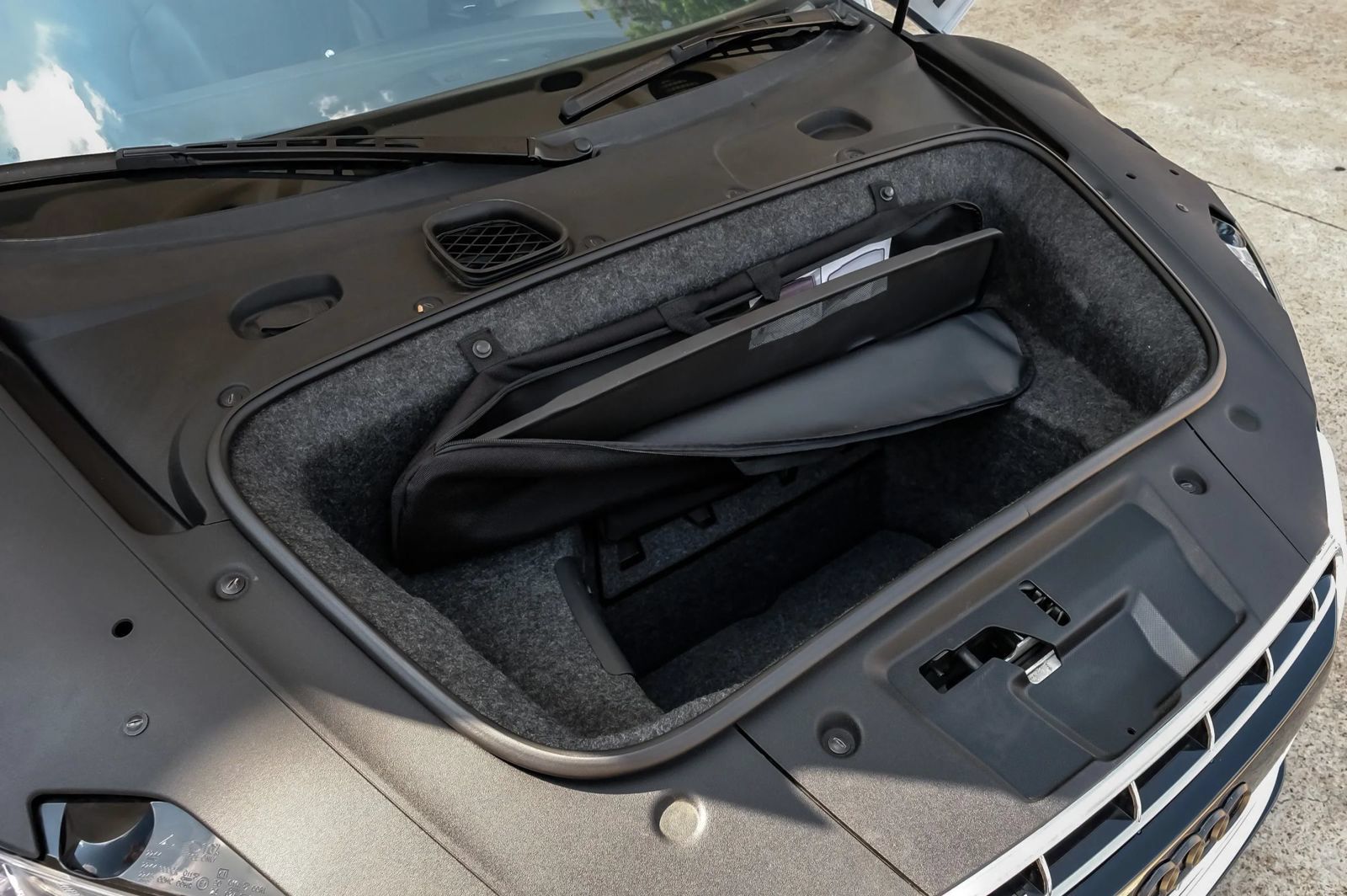Used 2011 Audi R8 V10 AWD/4WD image 50