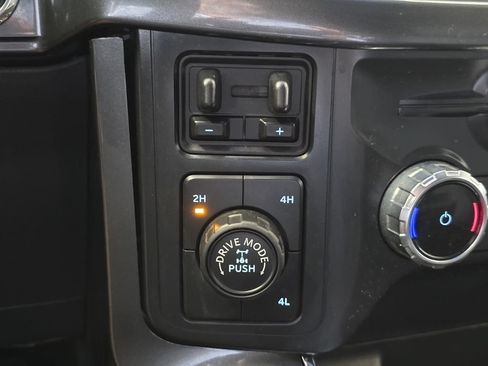 Used 2022 Ford F150 XLT w/ Equipment Group 302A High AWD/4WD image 25