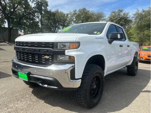 Used 2021 Chevrolet Silverado 1500 W/T w/ WT Value Package AWD/4WD image 3