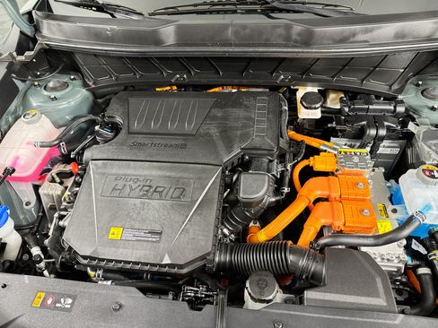 Used 2023 Kia Niro EX w/ EX Cold Weather Package FWD image 14