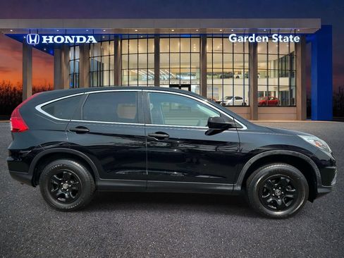 Used 2016 Honda CR-V LX image 5