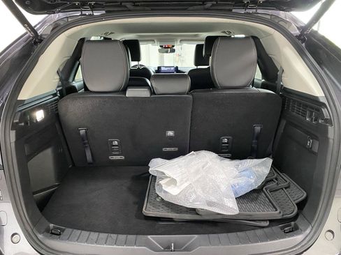 Used 2024 MAZDA CX-90 Plug-In Hybrid w/ Preferred AWD/4WD image 15