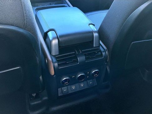 Used 2022 Land Rover Defender 110 X image 25