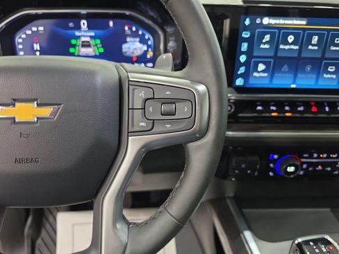 Used 2026 Chevrolet Silverado 1500 LTZ w/ LTZ Premium Package AWD/4WD image 17