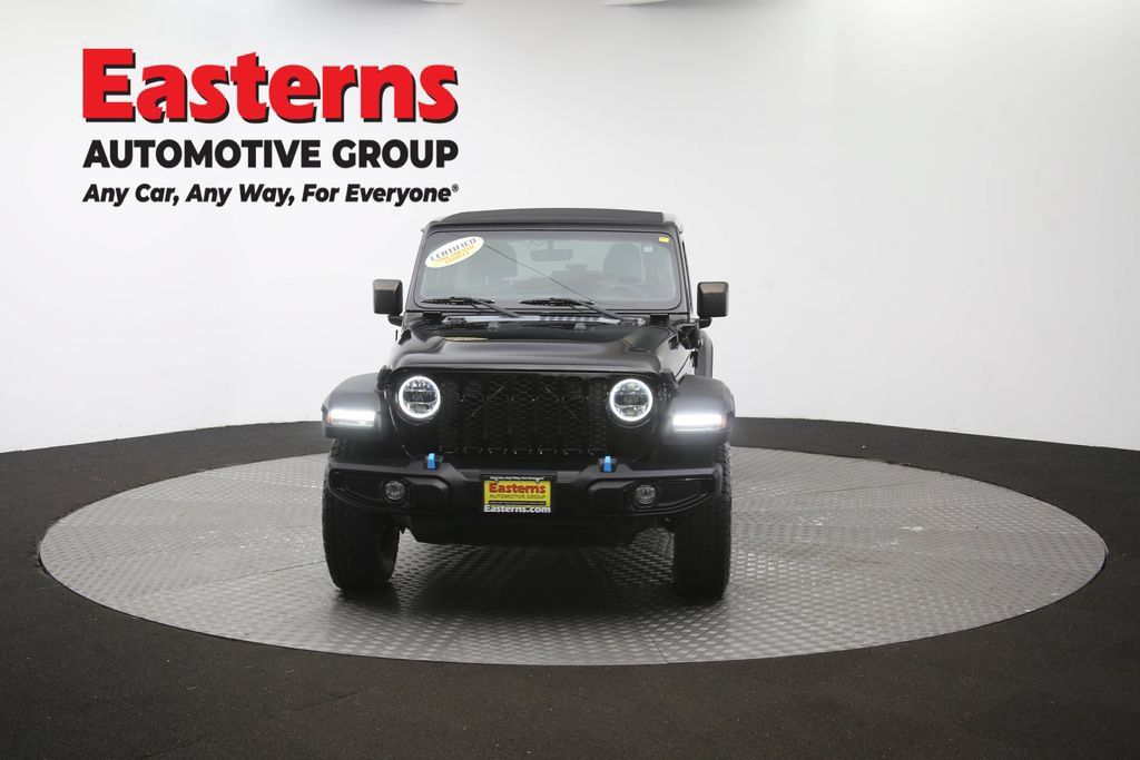 Used 2023 Jeep Wrangler Unlimited w/ Sun & Screen Package AWD/4WD image 53
