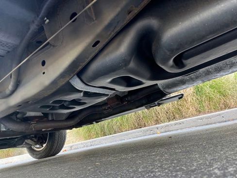 Used 2005 Ford F150 STX image 26