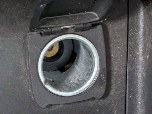 Used 2019 GMC Canyon SLE w/ SLE Convenience Package image 30