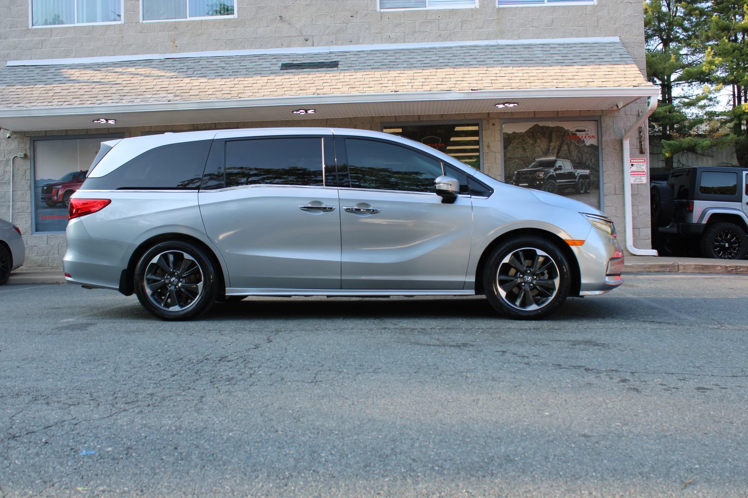 Used 2021 Honda Odyssey Elite image 26