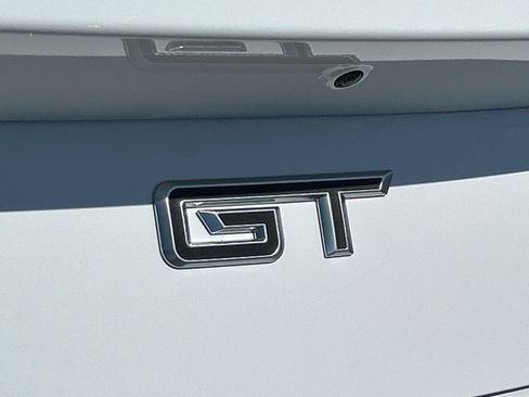 Used 2025 Ford Mustang GT Premium RWD image 12