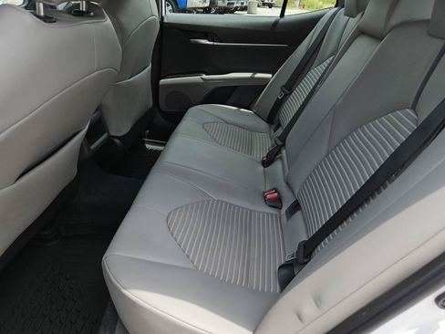 Used 2023 Toyota Camry SE FWD image 29