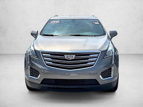 Used 2018 Cadillac XT5 FWD w/ LPO, Wheel Lock Package image 3