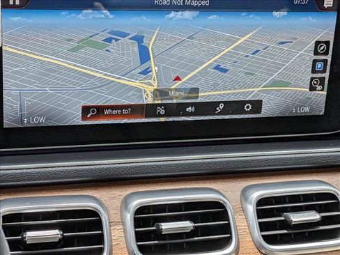 Used 2022 Mercedes-Benz GLE 350 4MATIC image 11