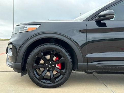 Used 2021 Ford Explorer ST w/ Equipment Group 401A AWD/4WD image 5