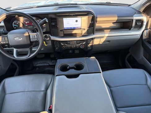 Used 2025 Ford F350 XL AWD/4WD image 16