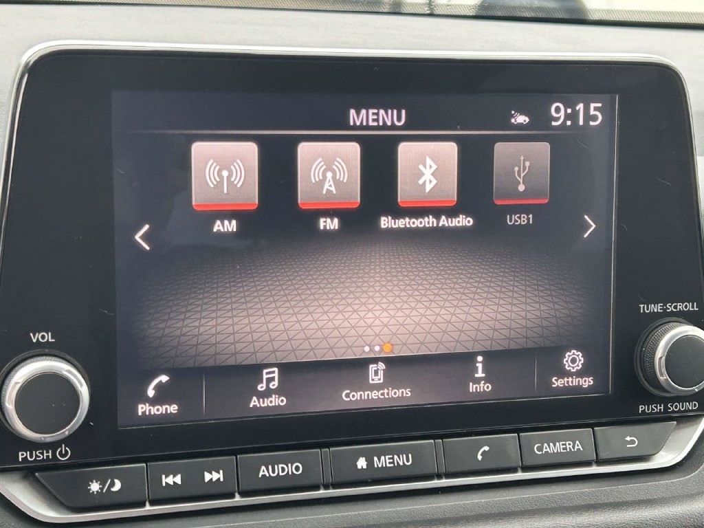 Used 2025 Nissan Rogue SV AWD/4WD image 28