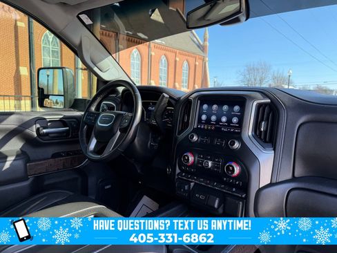 Used 2022 GMC Sierra 2500 Denali image 3