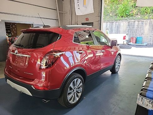 Used 2018 Buick Encore Preferred FWD image 4