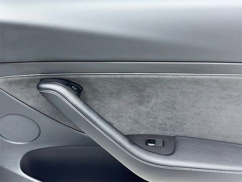 Used 2021 Tesla Model 3 Performance image 55