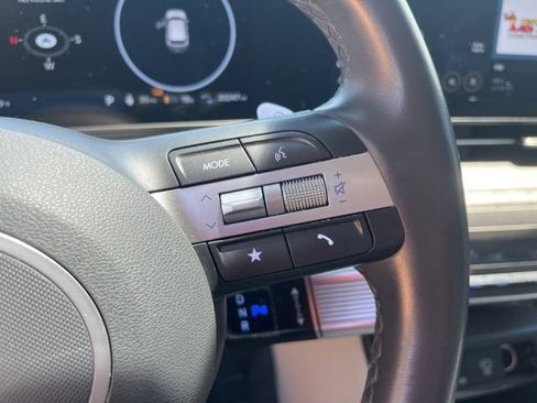 Used 2024 Hyundai Kona SEL FWD image 27