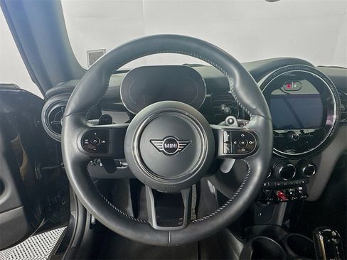 Certified 2023 MINI Cooper S image 11