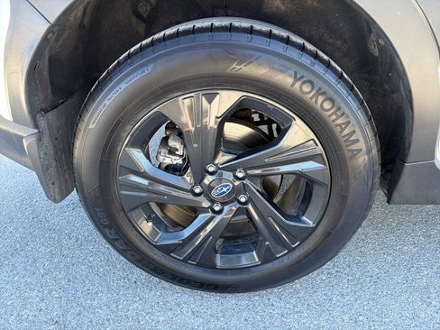 Used 2024 Subaru Crosstrek 2.0i AWD/4WD image 18