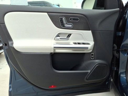 Used 2023 Mercedes-Benz GLA 250 image 13