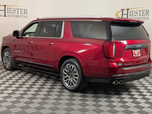 Used 2023 GMC Yukon XL Denali Ultimate image 5