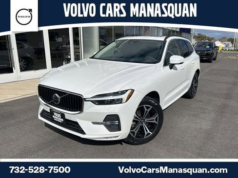 Certified 2022 Volvo XC60 B5 Momentum w/ Climate Package image 1