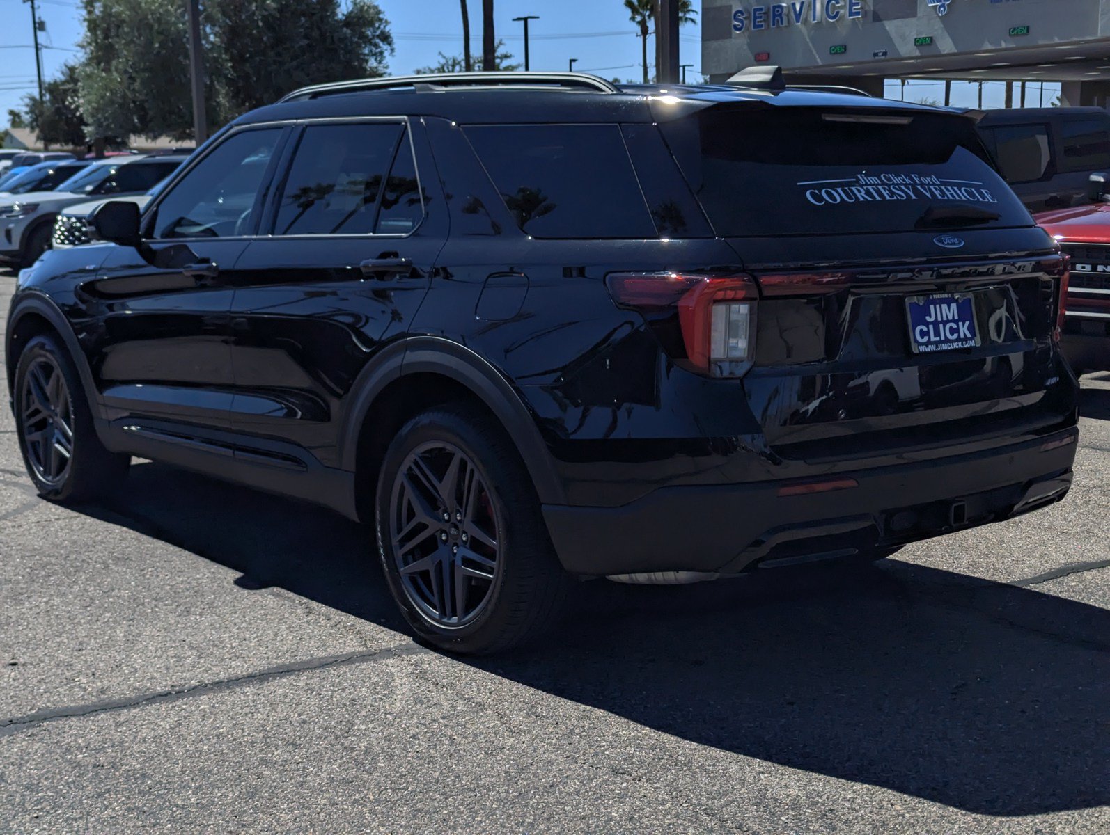 New 2026 Ford Explorer ST-Line w/ ST-Line Street Pack AWD/4WD image 4