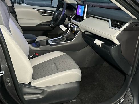 New 2025 Toyota RAV4 XLE image 10